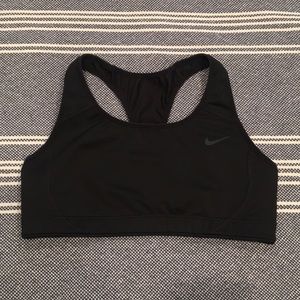 Black Nike sports bra size small